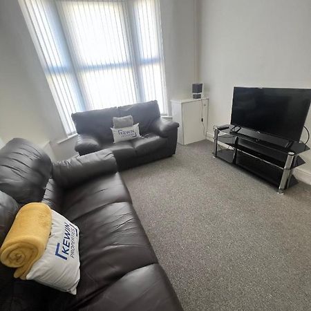 利物浦Large 3 Bed - 10 Mins To Centre别墅 外观 照片