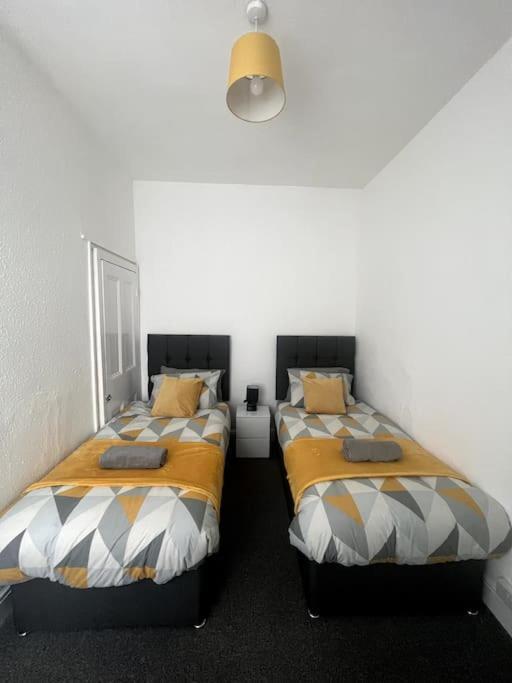 利物浦Large 3 Bed - 10 Mins To Centre别墅 外观 照片