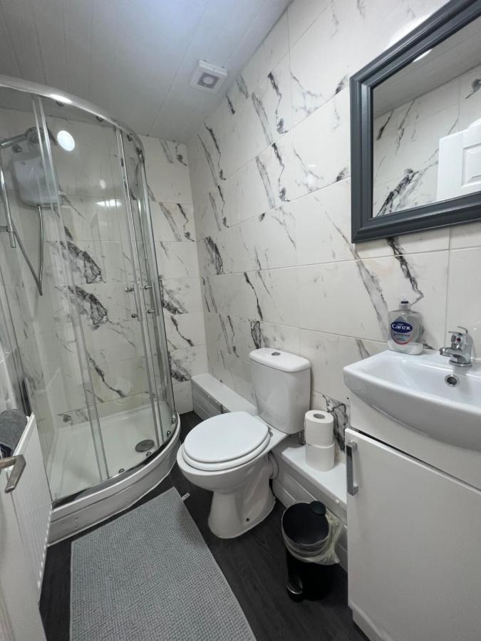 利物浦Large 3 Bed - 10 Mins To Centre别墅 外观 照片